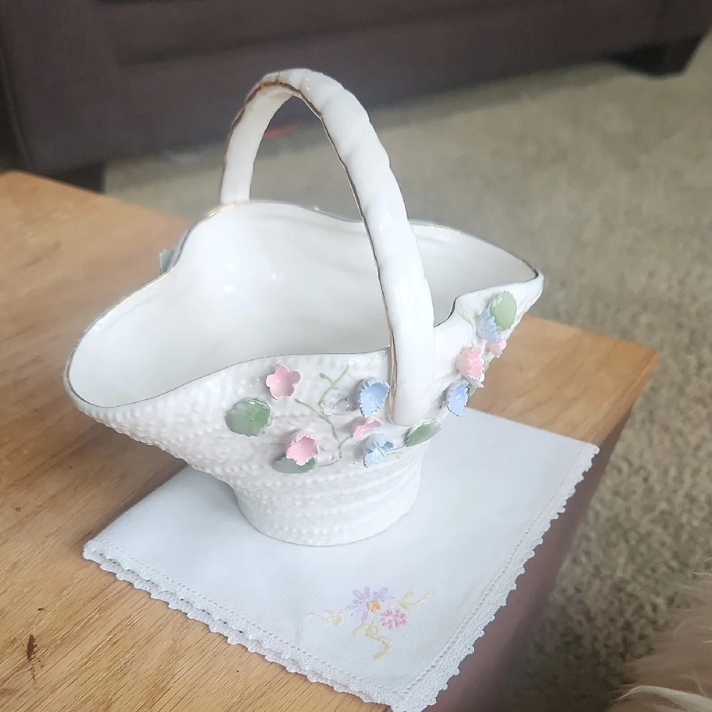 Leftons elegant ceramic